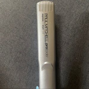 Paul Mitchell ProTools Hair Straightener